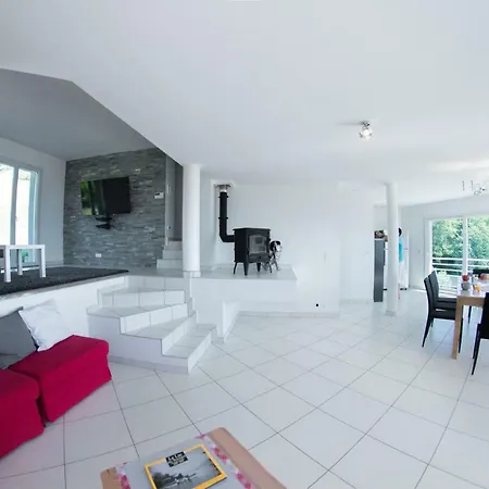 Holiday home Laurieraphael Pugny-Chatenod